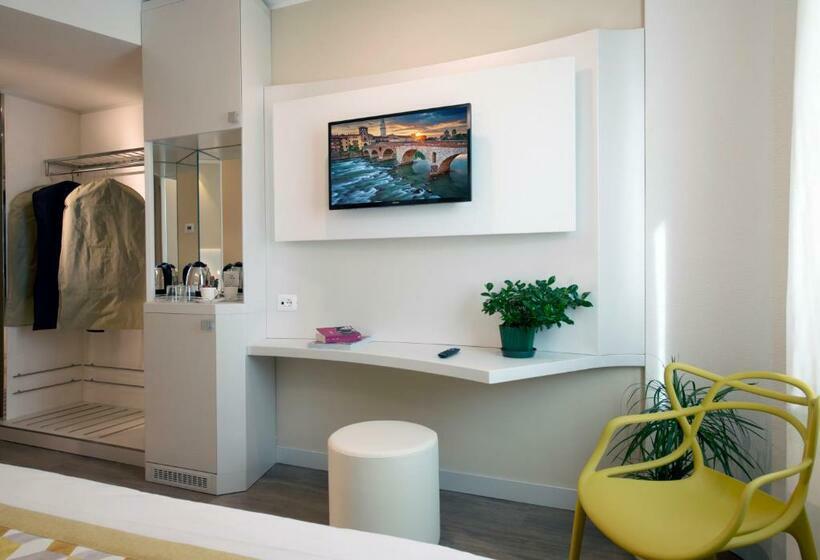 اتاق سوپریور, Ark