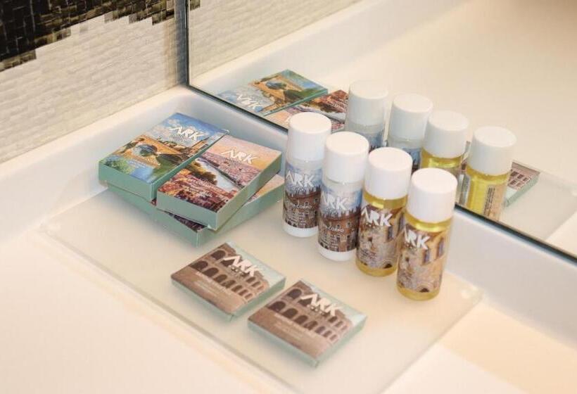 اتاق سوپریور, Ark