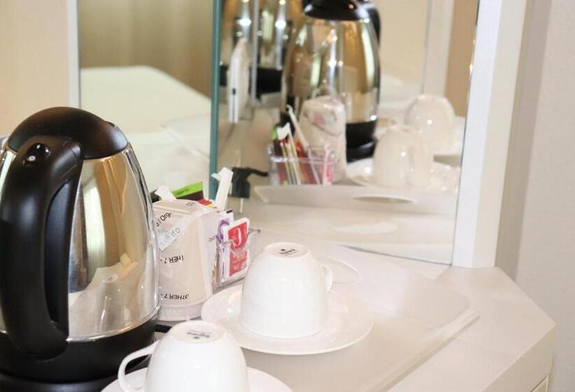 اتاق سوپریور, Ark