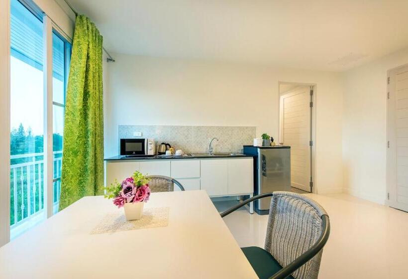 Номер Стандарт, Chada@nakhon