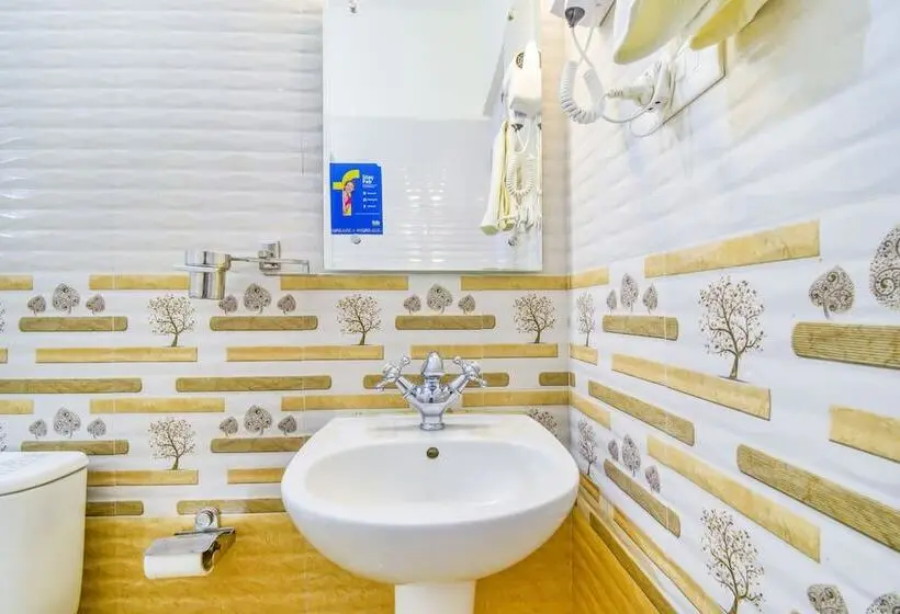 デラックスルーム, Fabhotel Vinu Valley Resorts   Nr Ketti Valley View Point
