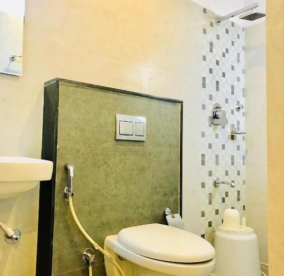 חדר פרמיום, Regalia Inn &suites