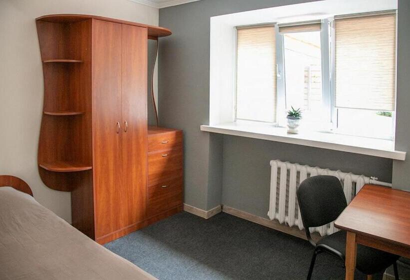 Standard Yhden Hengen Huone, Sacvoyage