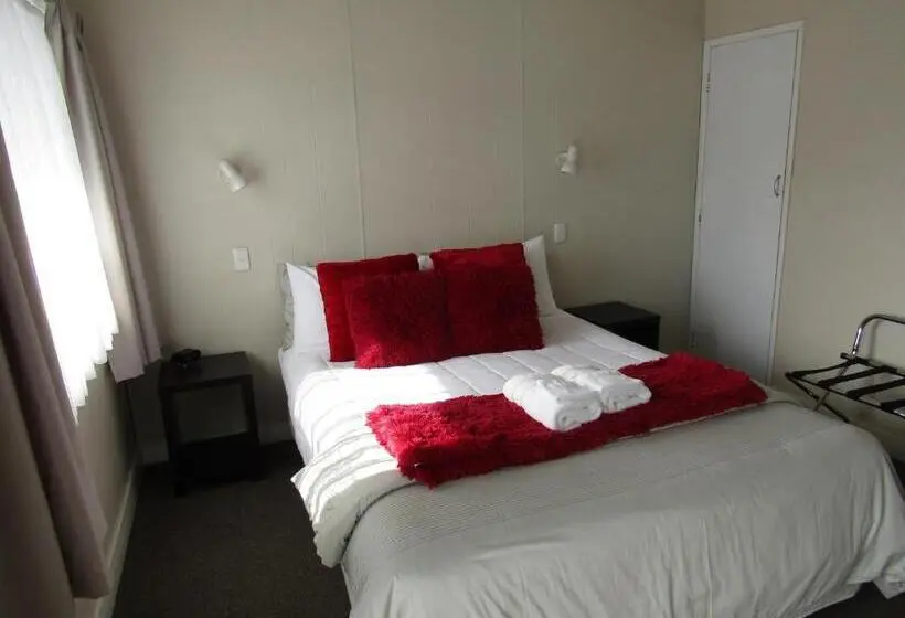 استودیوی استاندارد, Anchorage Motel