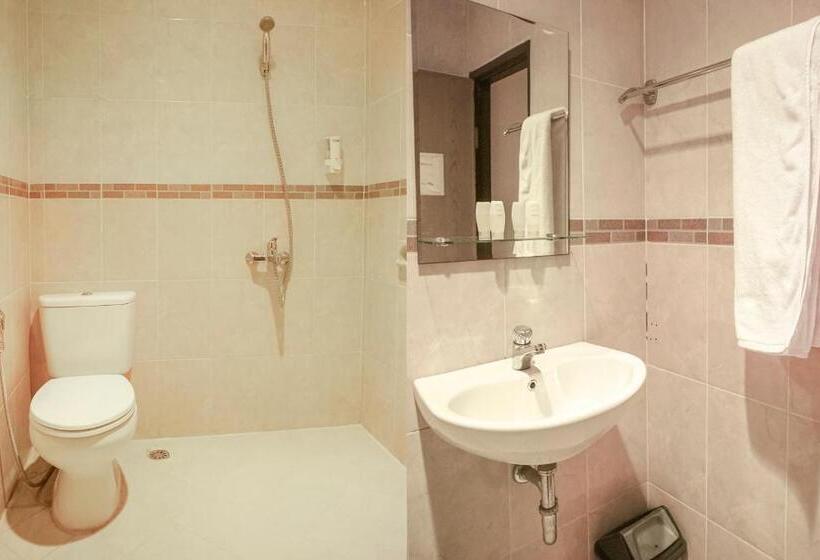 اتاق استاندارد, Capital O 142 Hotel Al Furqon Syariah