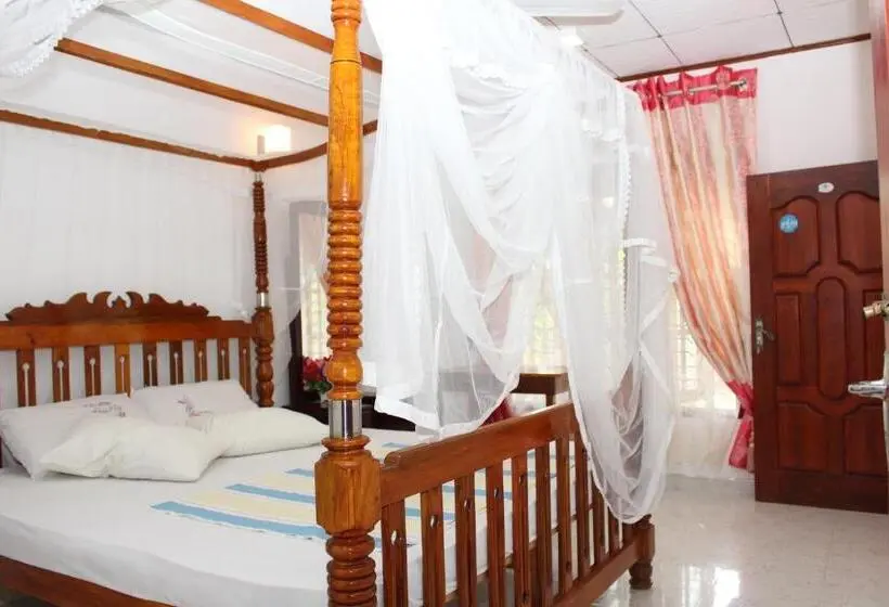 اتاق استاندارد با تخت بزرگ, Gihan Guesthouse