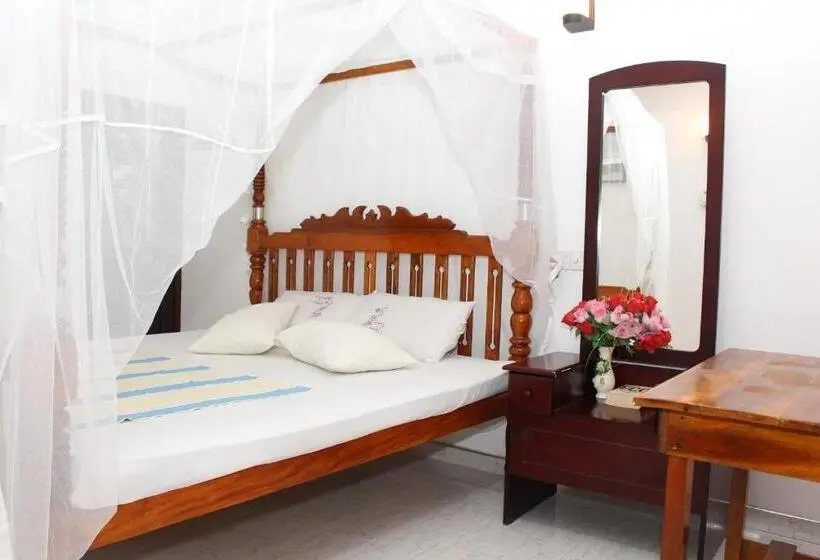 اتاق استاندارد با تخت بزرگ, Gihan Guesthouse