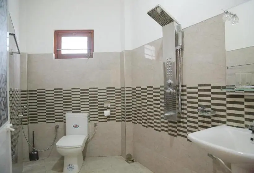 Economy Triple Room, Gihan Guesthouse