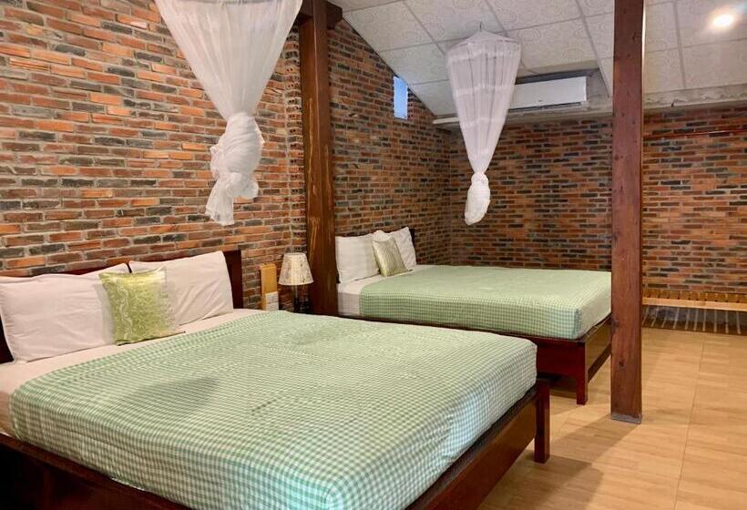 Standaardbungalow, May Bungalow