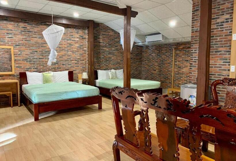 Standaardbungalow, May Bungalow