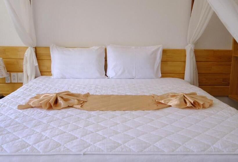 Standaardkamer met Kingsize Bed, May Bungalow