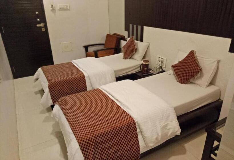 Deluxe-huone, Navi Mumbai