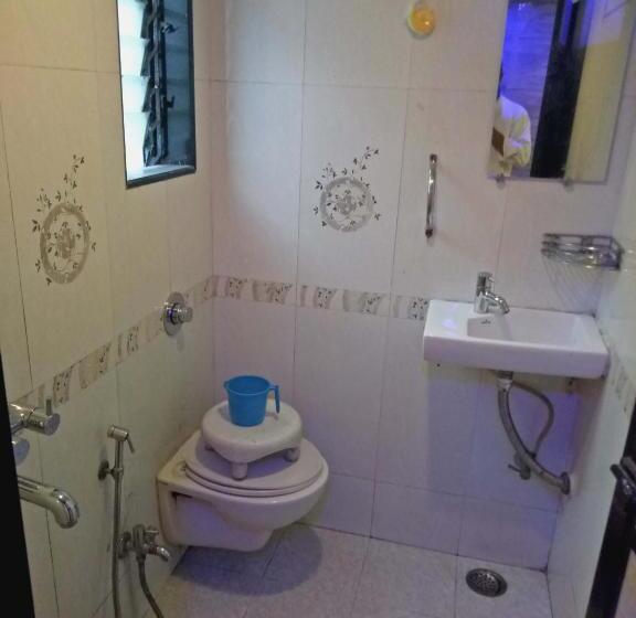 Standard-huone, Navi Mumbai