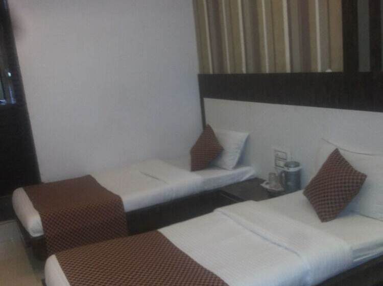 Deluxe-huone, Navi Mumbai