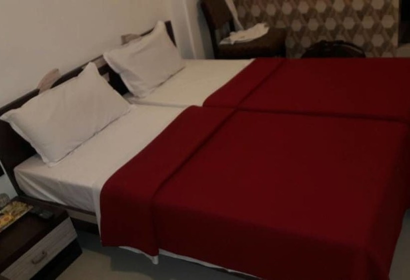 Standard-huone, Navi Mumbai