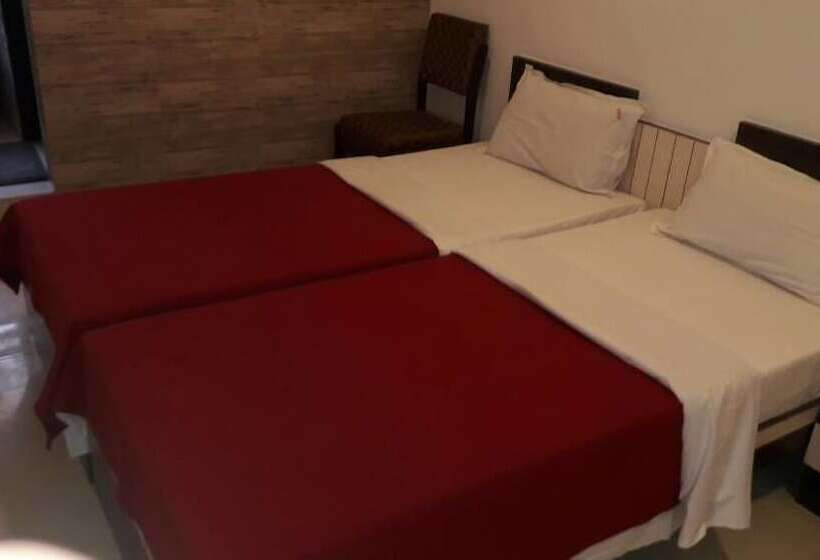 Standard-huone, Navi Mumbai