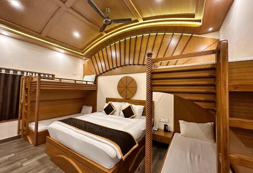 Fyrbädds Deluxerum, Singaras Coffee Country