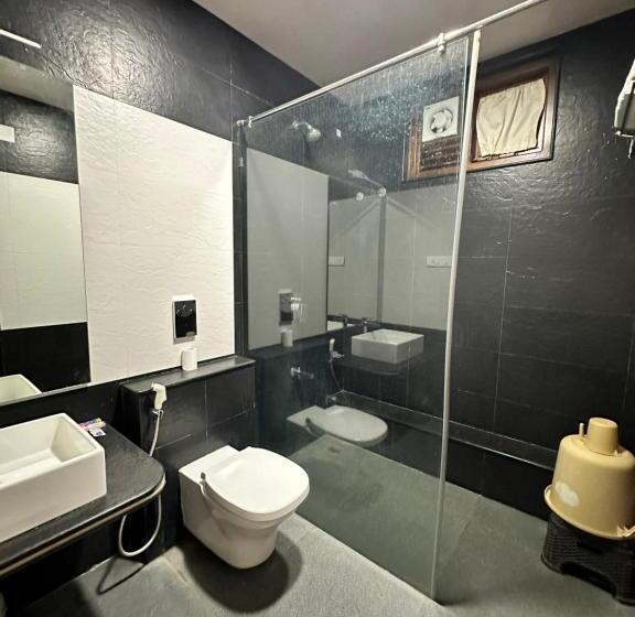 Fyrbädds Deluxerum, Singaras Coffee Country