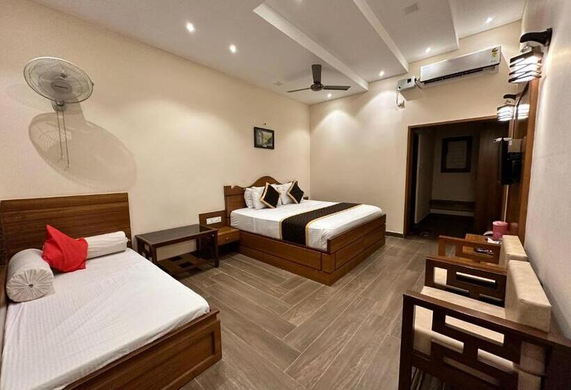 Deluxe Trippelrum, Singaras Coffee Country