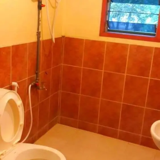 スタンダードルーム, Sukau Backpackers B&b