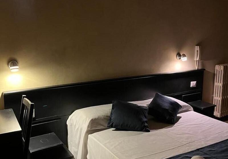 带共用浴室的标准房间, Albergo Corvetto Corso Lodi