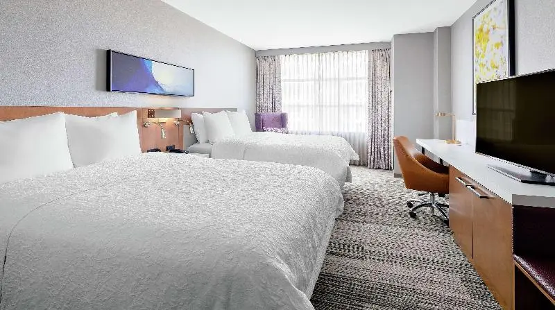 キングサイズベッドのスタンダードルーム, Hilton Garden Inn Salamanca