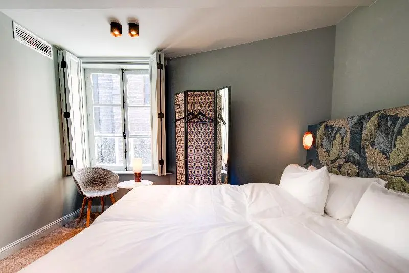 スタンダード４人部屋, Monastere Maastricht