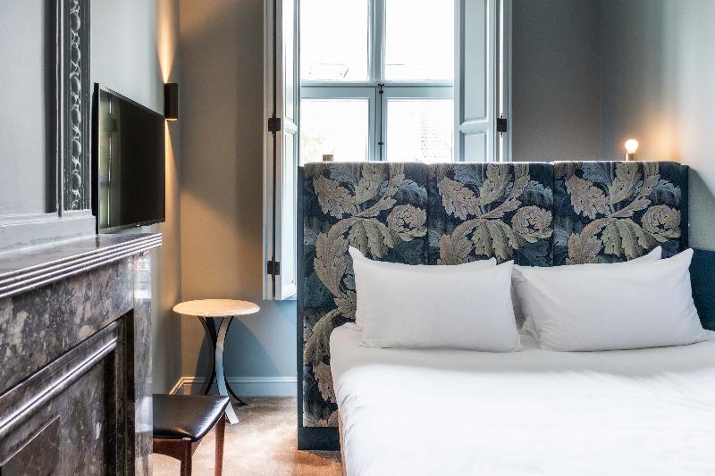 اتاق عادی, Monastere Maastricht