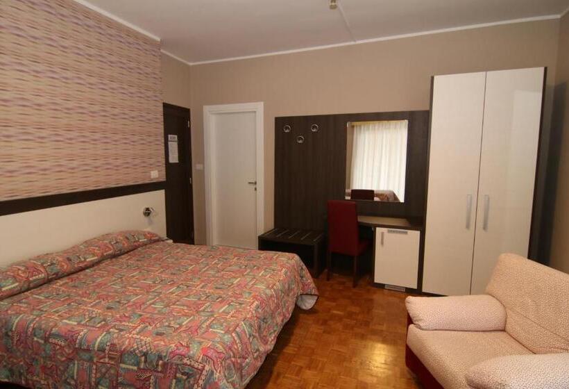 Номер Стандарт Индивидуальный, Ristorante Vittoria