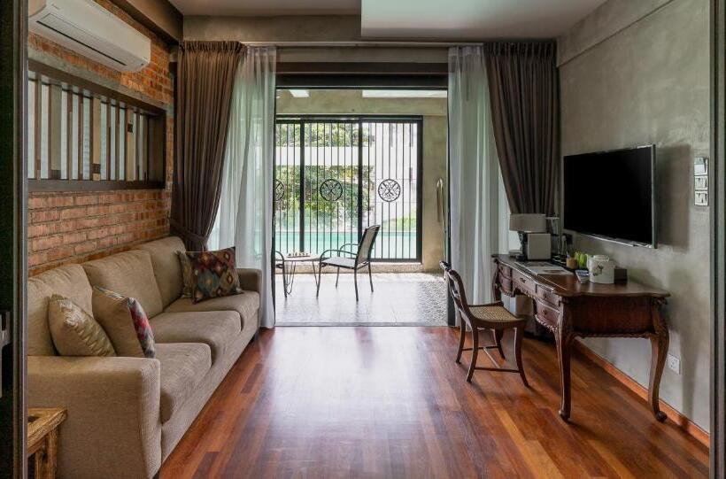 סוויטה, Treasures Hotel And Suites