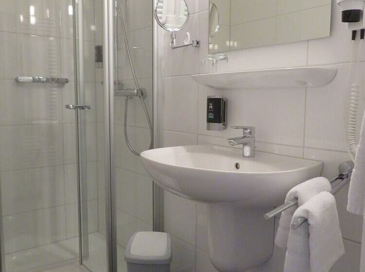 标准间, Zum Rosenteich