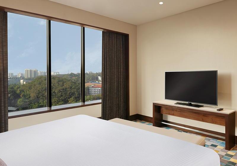 سوییت لوکس, Novotel Kochi Infopark