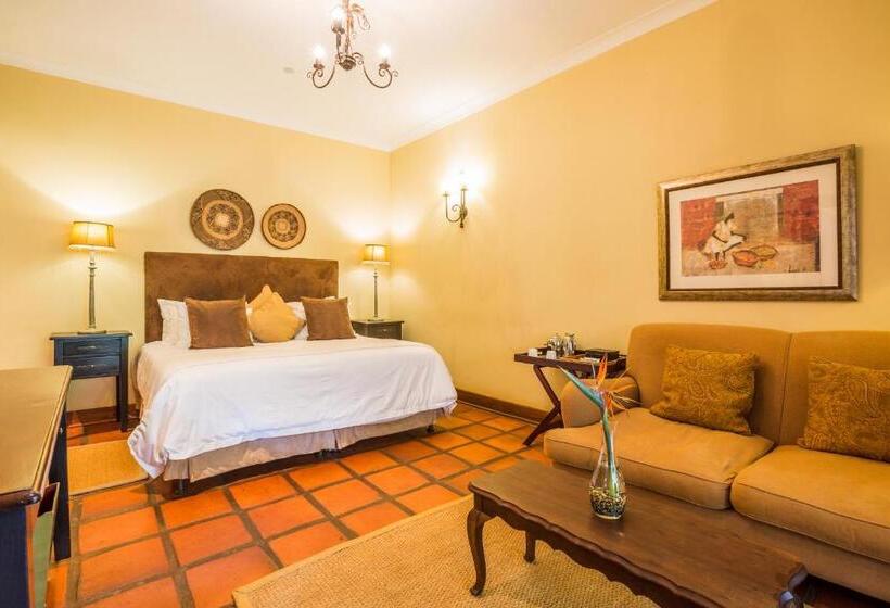 Люкс Комфорт, Sondela Nature Reserve & Spa Country House