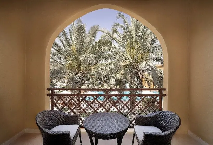 障害者適応デラックスルーム, Aldhafra Resort, Vignette Collection