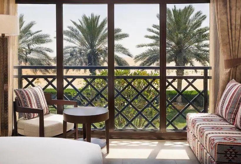 キングサイズベッド、ビュー付きデラックスルーム, Aldhafra Resort, Vignette Collection