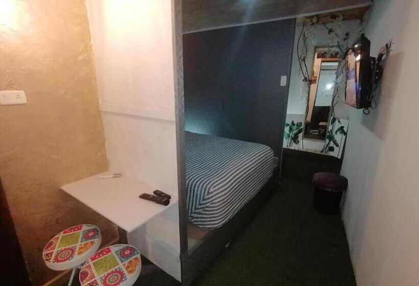غرفة قياسية, Hostel La Antigua Capsula