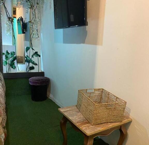 غرفة قياسية, Hostel La Antigua Capsula