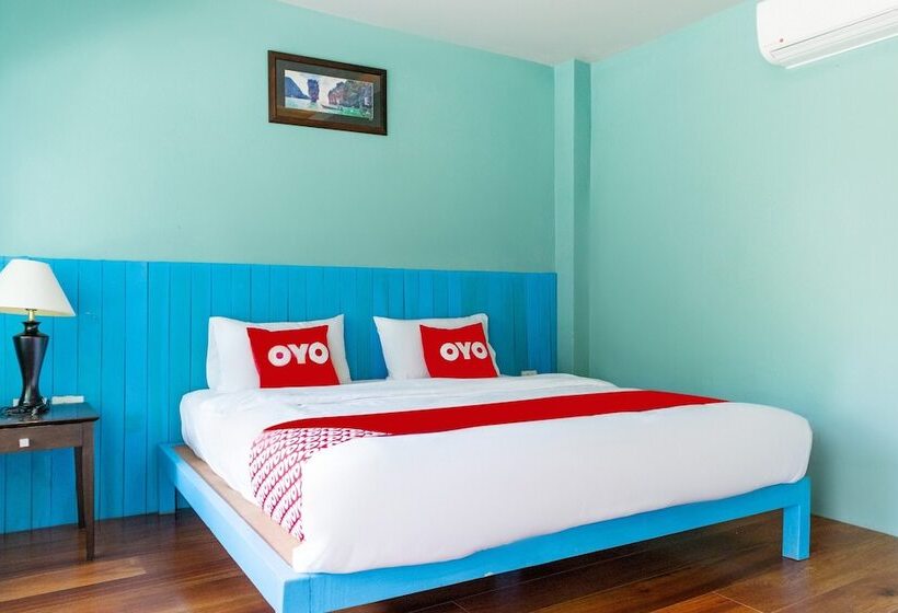 スタンダードルーム, 100 Boutique