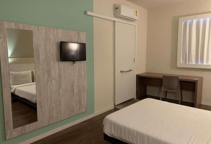 شقة غرفة واحدة, Ibis Budget Muriae