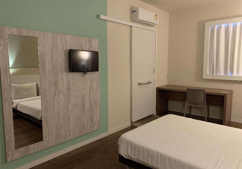 شقة غرفة واحدة, Ibis Budget Muriae