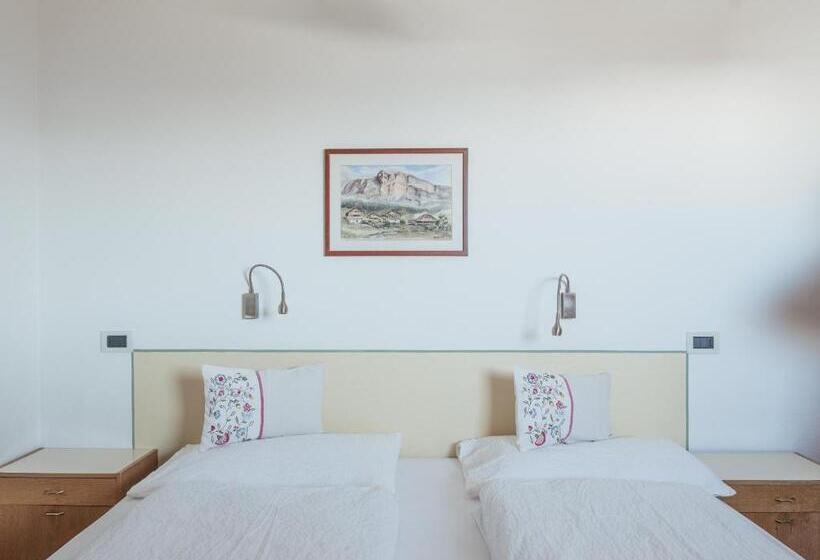 חדר סטנדרט, Rifugio Graziani Hütte