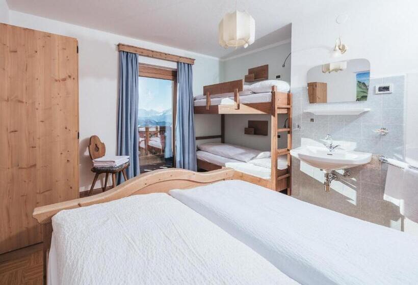 חדר סטנדרט לארבעה, Rifugio Graziani Hütte