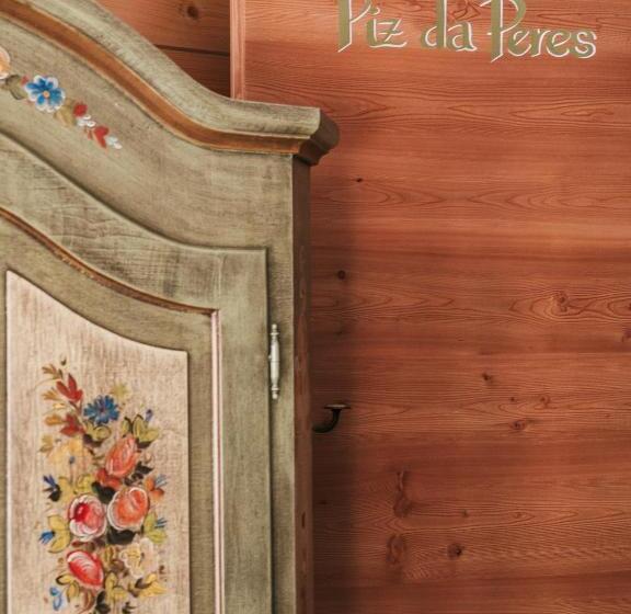 חדר משפחתי, Rifugio Graziani Hütte