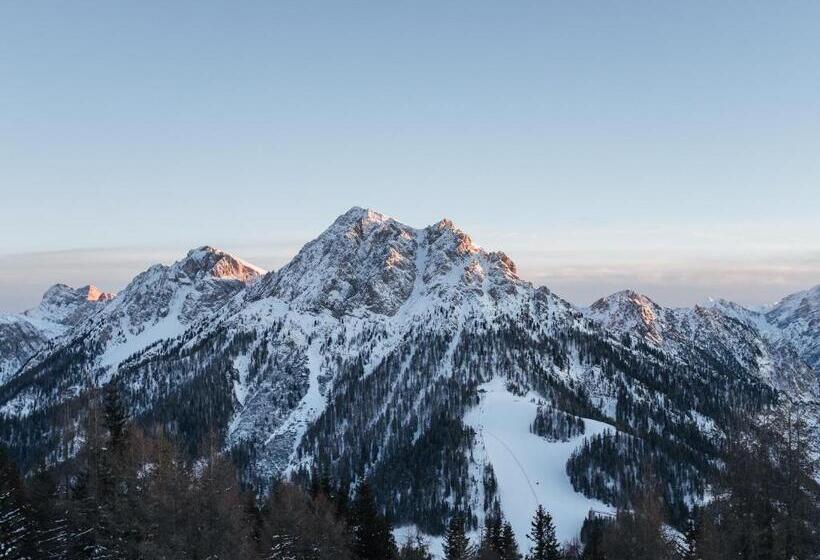 בקתת סופריור בת חדר 1, Rifugio Graziani Hütte
