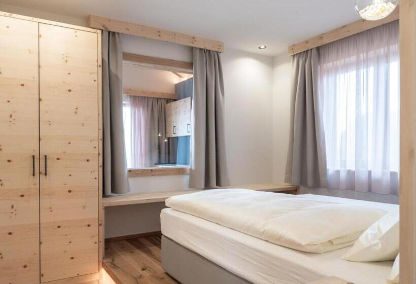 בקתת סופריור בת חדר 1, Rifugio Graziani Hütte