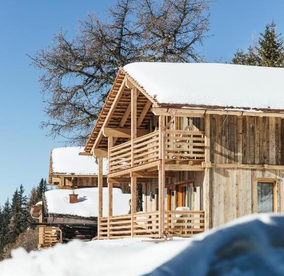 בקתת חדר, Rifugio Graziani Hütte