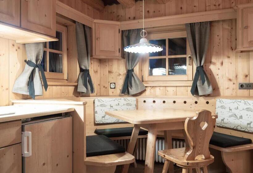 בקתה דלוקס, Rifugio Graziani Hütte