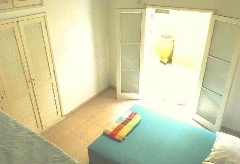 エコノミールーム, Pousada Hostel Brazil Backpackers