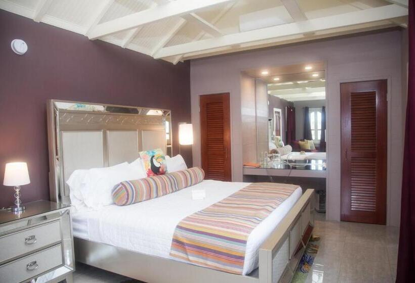 سوئیت با بالکن, The Fred Adults Only