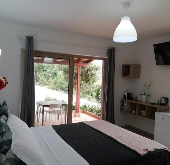 ビュー有りのスタンダードワンルーム, Casa Piredda Icoré Iun P2102